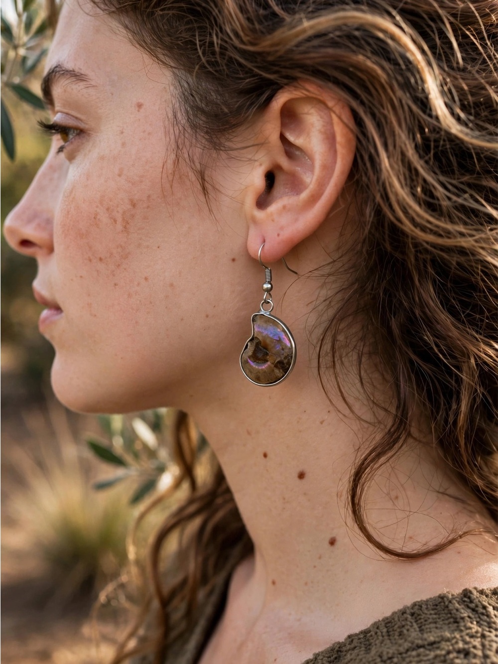 NWT Handmade Ammonite Fossil Slice Dangle Earrings S925 Hooks Shell E112